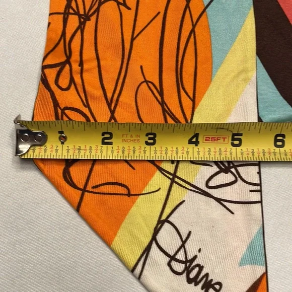 Diane Von Furstenberg Vintage Dual Pattern Oblong Silk Scarf - Picture 7 of 7